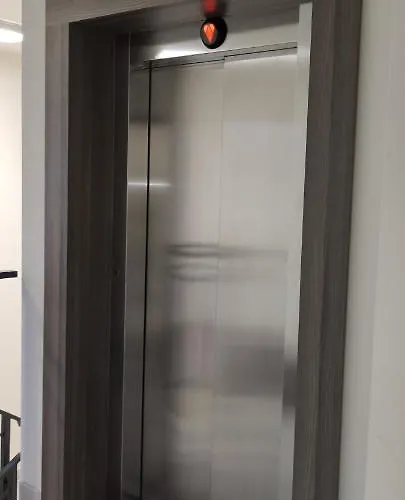 Pod Klonem Apartment *